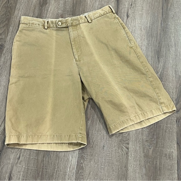 Peter Millar 33W Classic Khaki Brown Chino Flat Front Shorts Designer Lux - Picture 1 of 10